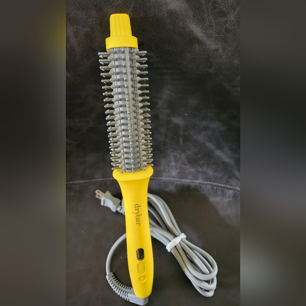 Drybar Yellow Single Shot Hot Brush - Volumizing Styling Tool - Picture 2 of 3